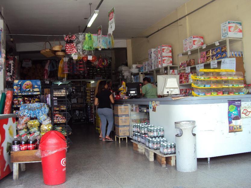 Ponto Comercial - Bomboniere de Atacado e Varejo - 290m2 em avenida principal de esquina