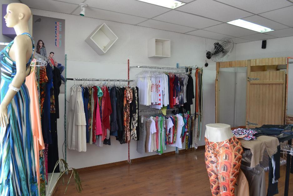 loja de roupas feminina