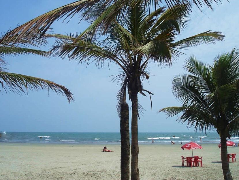 CARNAVAL NA PRAIA - Itanhaém - litoral SUL - ar puro e praia limpa - Sol muito Sol