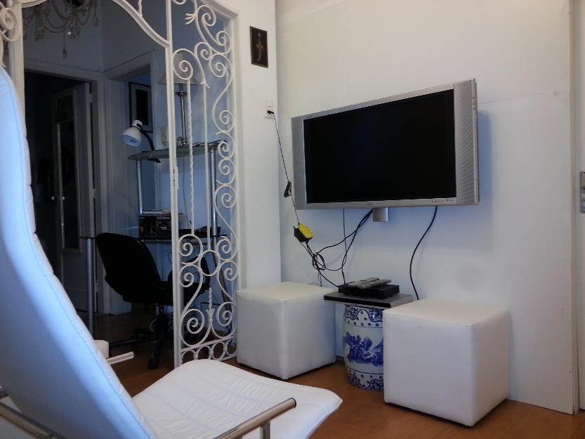 Copacabana luxurious suite with large bedoom ,office and bathroom,wifi,led tv cable all ch