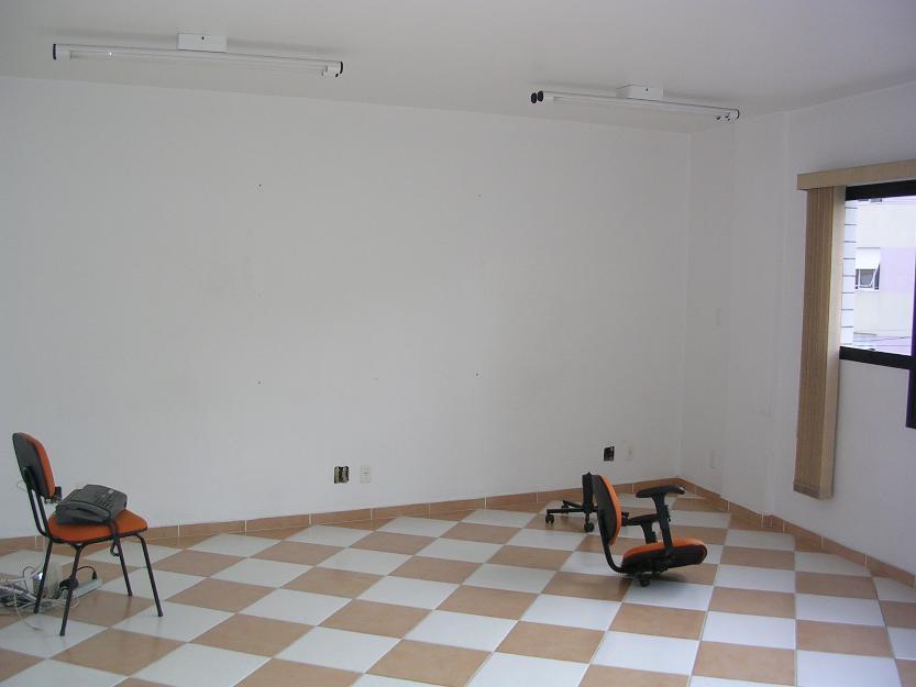 Sala Comercial - Bairro Aparecida 40 m - Santos - SP