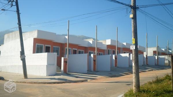 Casas lineares/pronta entrega/ nova iguaçu
