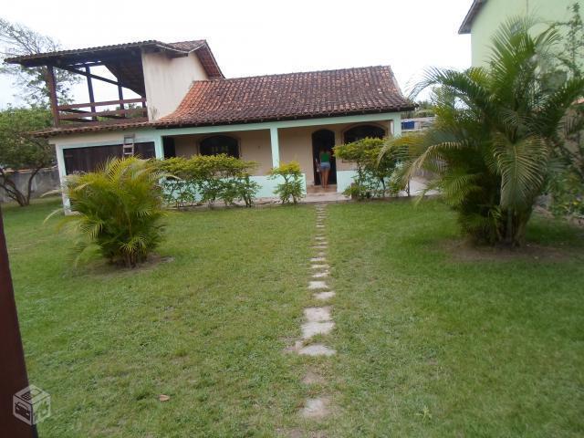 Casa quadra praia, em Aquarius,Unamar