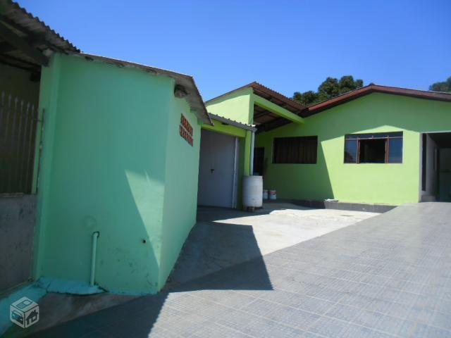 Terreno com casa e barracão em Piraquara