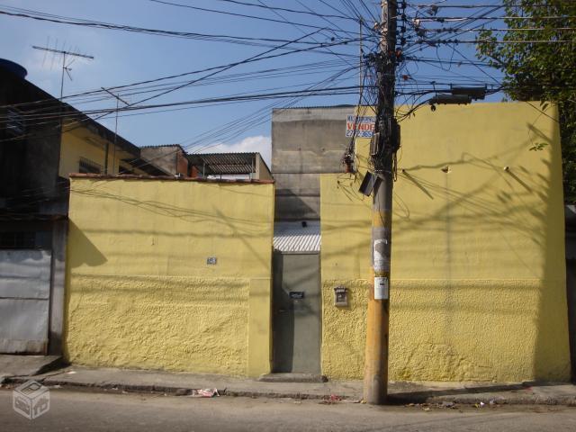 Vila com 04 Casas-Centenário-Duque de Caxias