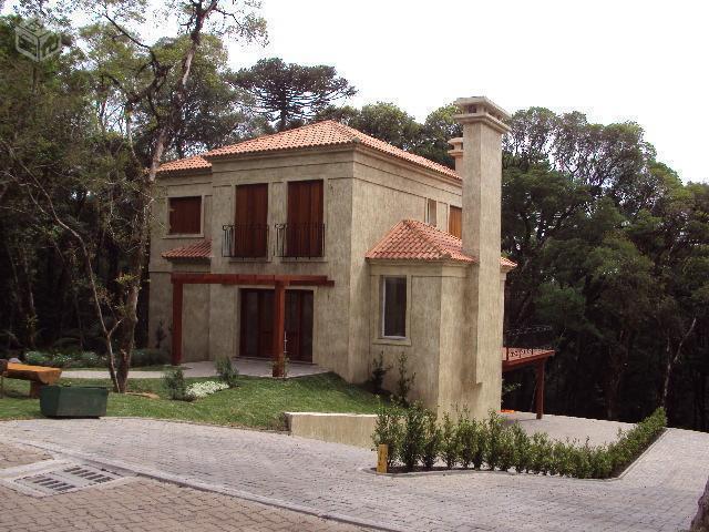 Casa com 04 dormitórios - Serra Gaúcha