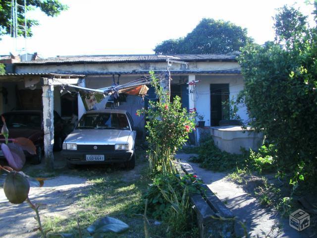 Casa térrea em S.Pedro Aldeia-4 minutos da praia