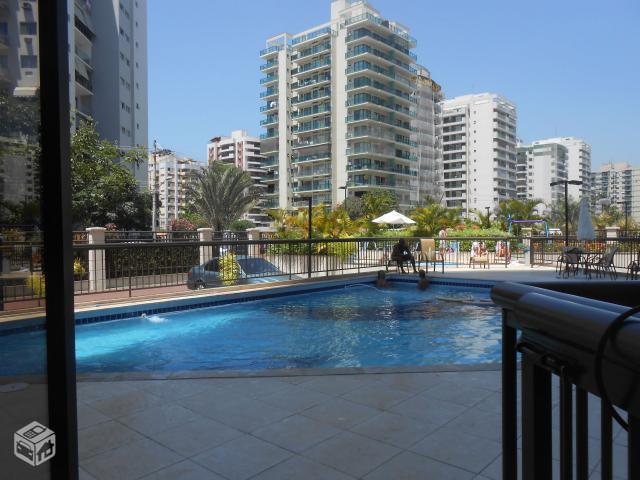 Excelente Apartamento Cond. Barra Quality