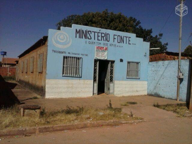 Lote com Igreja de 200m Águas Lindas aceita carro