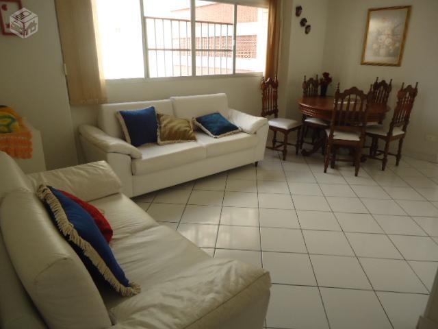 Apartamento na Pitangueiras c/ Vista p/ o Mar