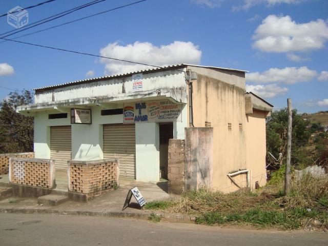 Otima casa e loja em Betim