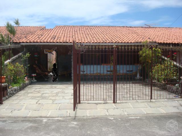 Casa mobiliada no Centro de Iguaba Grande