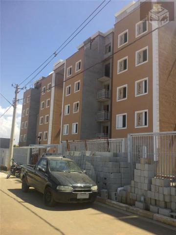 Apartamento na Vila Carmela com dois dormitórios