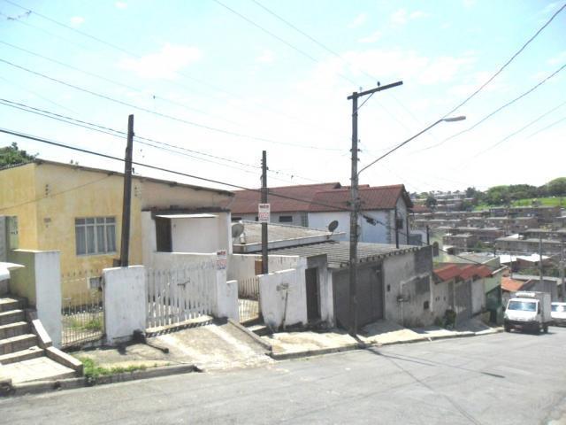 Terreno de 280m2, 10x28, com 2 Casas de 3 Cômodos