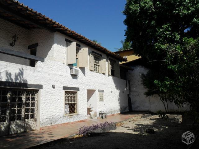 Casa na Pontinha com 4 quartos