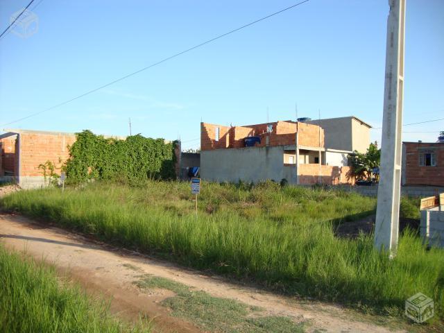 Terreno de 403M² no Lot. Condomínio Cidade Praiana