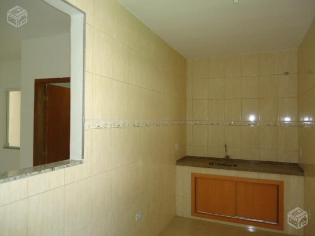 Casa 2 Qts - 1 Vg - Nova - Condominio - Jd Leticia