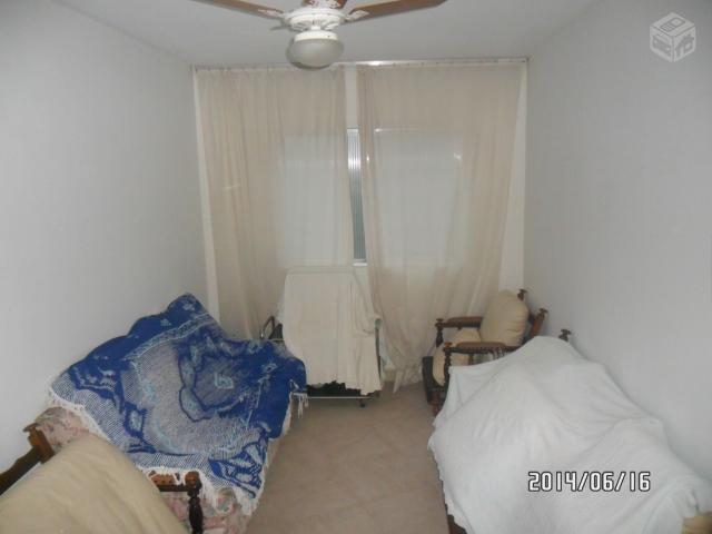 Apartamento 2 dormitorio proximo a Praia