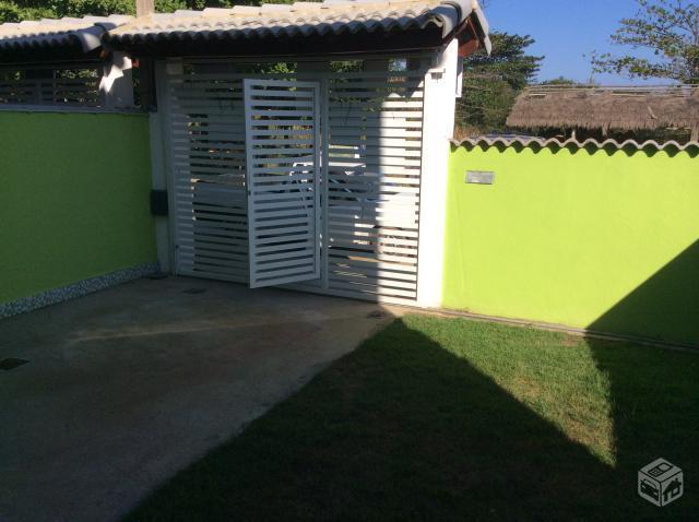 Casa com 3 qts , 2 suítes no asfalto Itaipuaçu