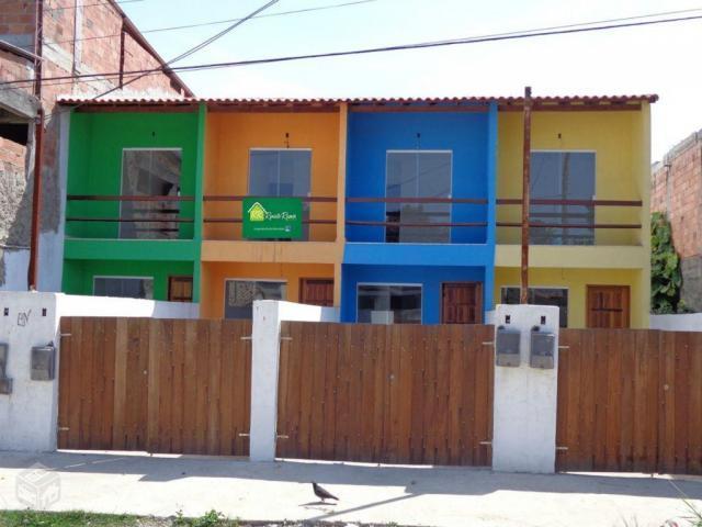 4 Lindas casas duplex germinadas na Trindade