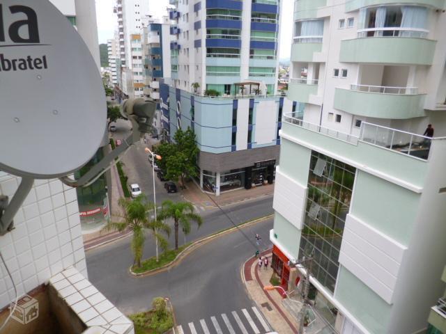 Apartamento na Av. Brasil