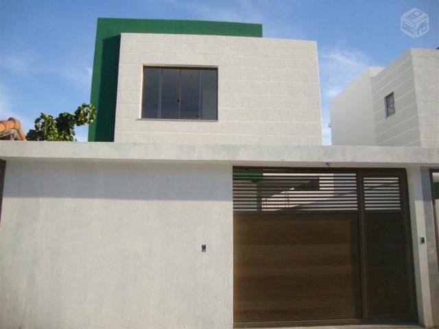 Casa duplex com 3 quartos Rio das Ostras