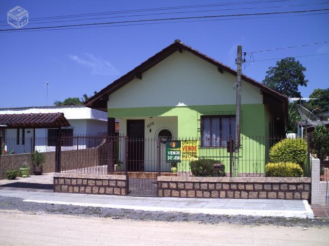 Casa de alvenaria Vila Elza - Viamão