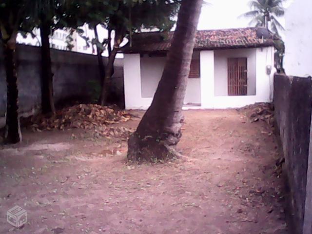 Casa com terreno en piedade rua calçada