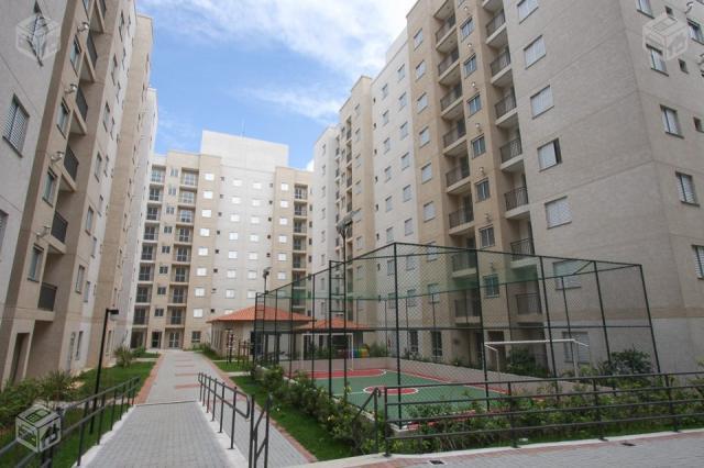 Apartamento na Vila Formosa 2 dorms. 1 vaga Novo