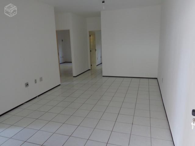 Apartamento com 72 m² no Edson Queiroz 215.000,00