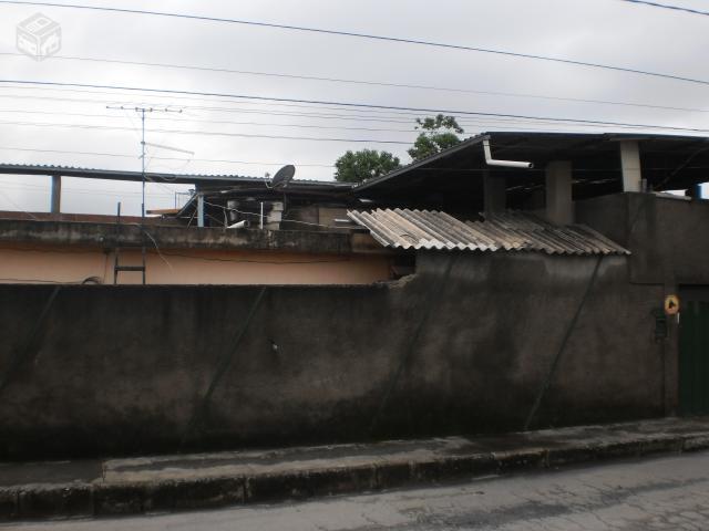 Casas Bairro Piratininga, lote de esquina + loja