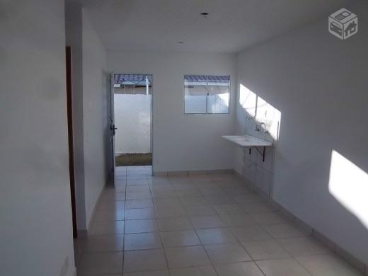 Casa novinha (incluindo cond.)