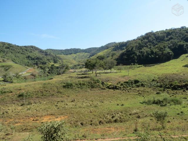Fazenda em Pequeri - MG - 715.2176 hectares