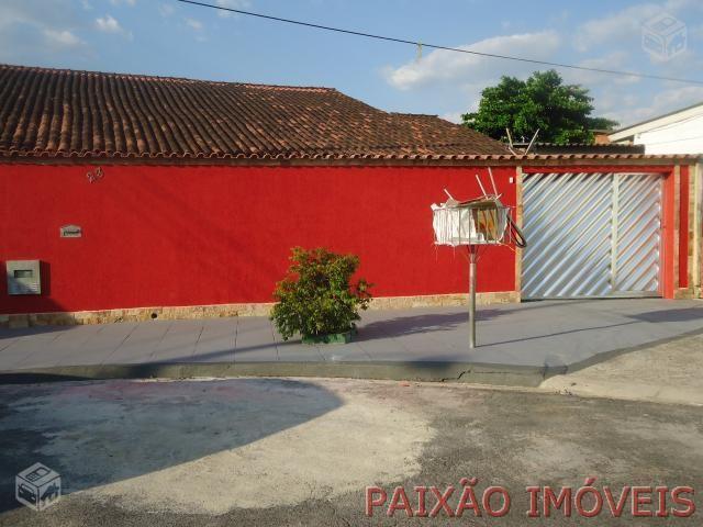 Linda casa linear bairro São Jorge C.G.-3 qts