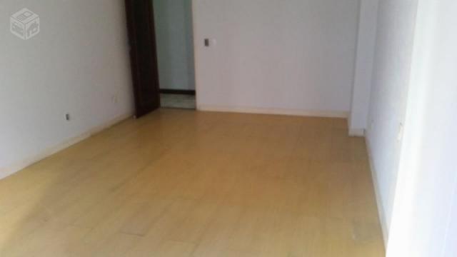 Gigante 4qts P.da Costa 390m²