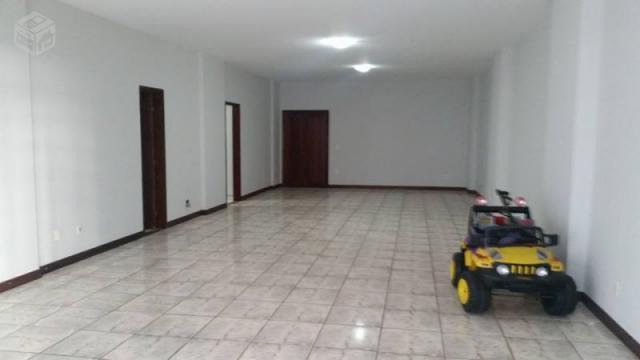 Gigante 4qts P.da Costa 390m²