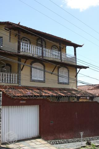 Excelente residência em ponto estratégico do bairr