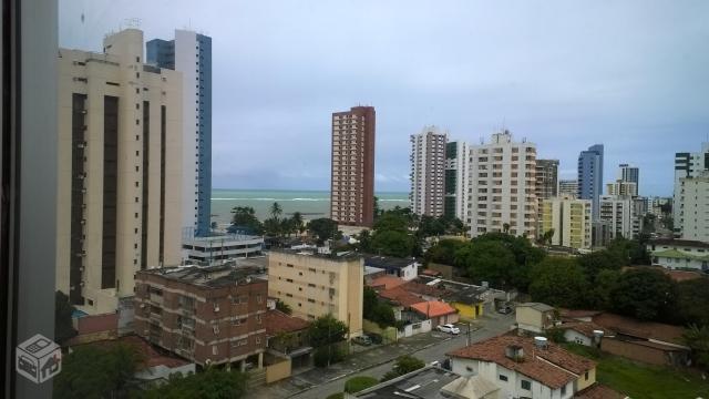 Apartamento com vista para o mar em Candeias