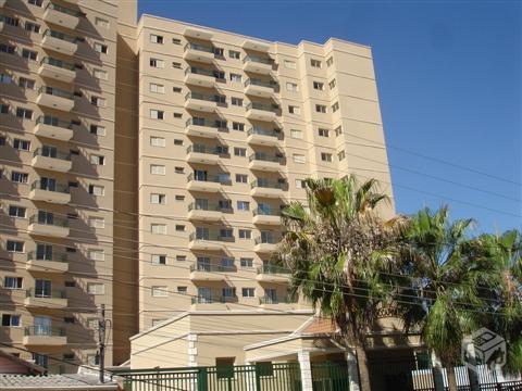 Apartamento no Edifício Roccaporena - Centro