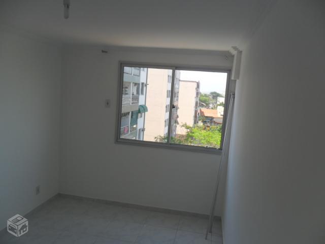 Vila Valqueire Excelente Apartamento