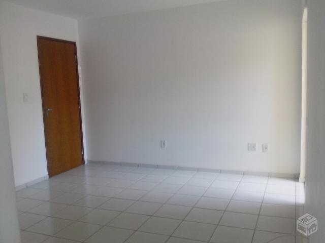 Apartamento com suite_Cohama_Eldorado 1º andar