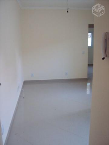 Apartamento s/Cond - 2 Dorm - Excelente Acabamento