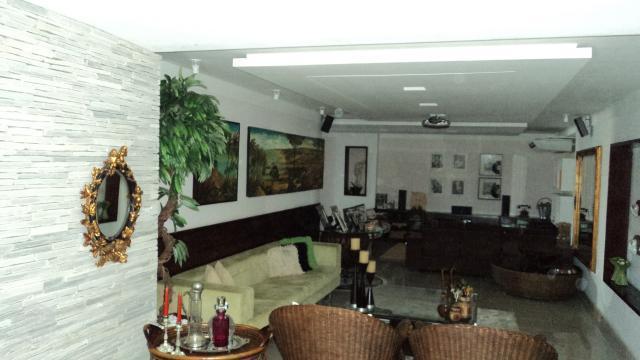 Excelente apartamento em Miramar