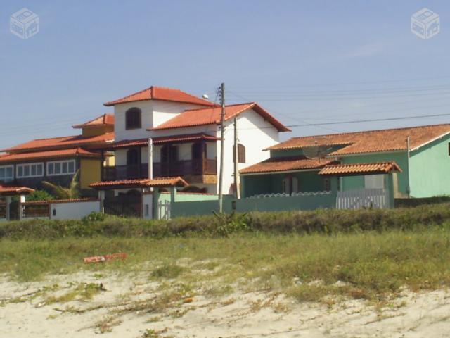 Terreno de frente para praia da Vila em Barra Nova