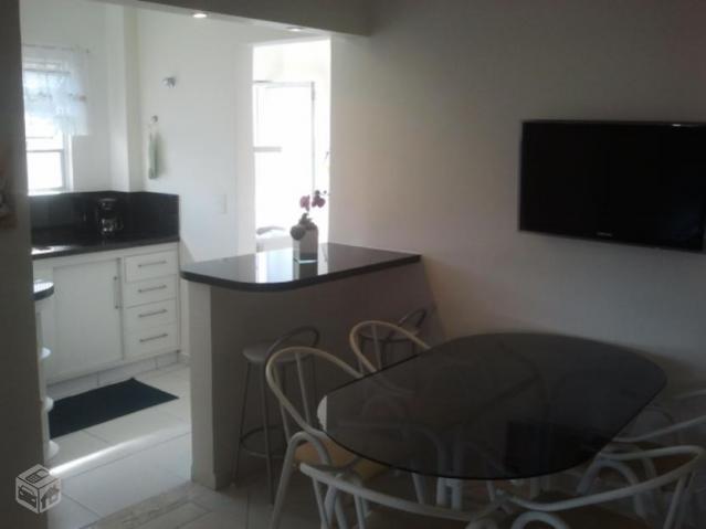 Apto reformado 2 dorms Tombo a 120 metros do mar