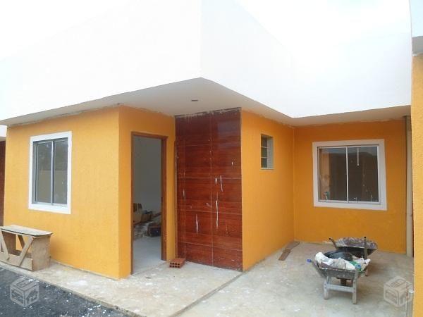 Casa linear em Cabuçu, 2 quartos e garagem