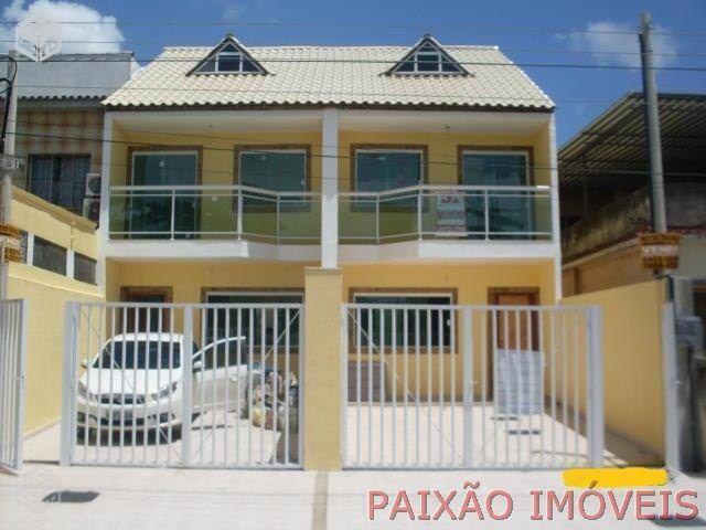 Ótima casa duplex c/boa localização próx.Regional