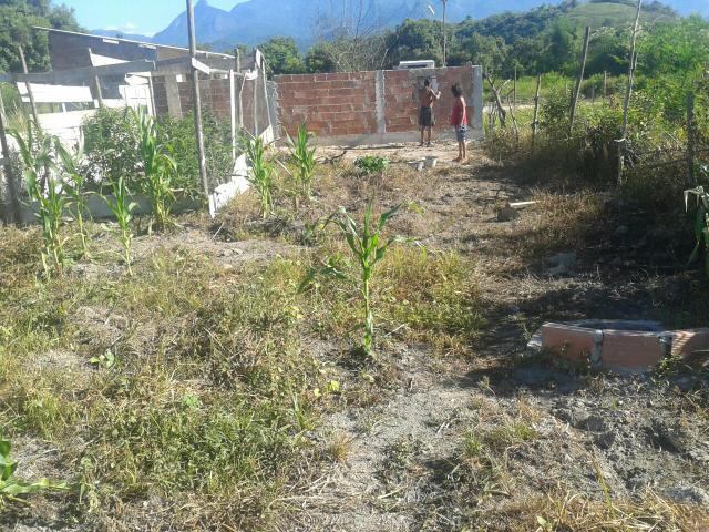 Terreno em Piabetá-Magé