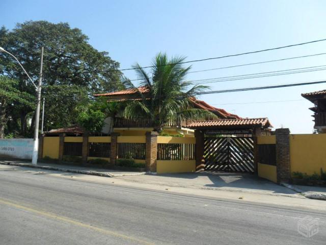 Casa em condomínio na beira na Lagoa