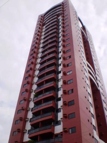 Apartamento Ed. Bogari. Com 3 quartos 2 suites. Bairro: Marco